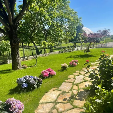 Lägenhet Giardino Di Lei